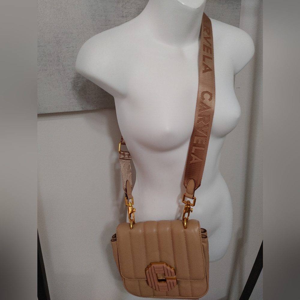 New Carvela Signature C Quilt  Shoulder Bag Kurt Geiger